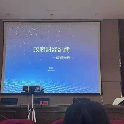 潜心学习，砥砺前行