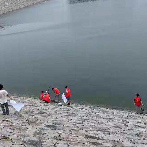 一抹“志愿红”，护卫水源地——鲇鱼山水库管理局开展水源地保护志愿活动