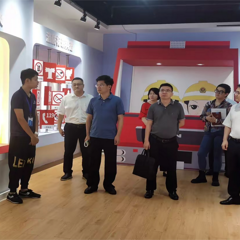 团中央“青听·带我去见你的朋友们”调研组走进海口