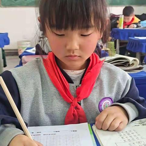 感受汉字书法魅力，提高汉字书写能力—东官庄小学小学生规范汉字书写测试