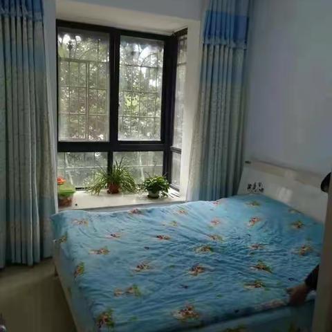 急🔑🔑🌟表妹儿的房子，碧华林东区商品房，产权93.7平米，3/2/1户型，精装家具家电齐全，53.8