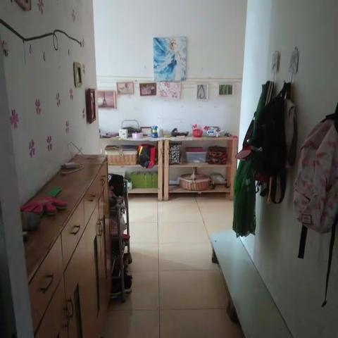 急🔑🔑清水湾3/2/2超低价出售3楼125产权48万8！市中心正规小区！错层布局，厨房卫生间都大！66857！！