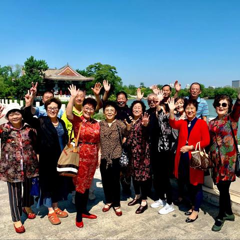 老同学聚会，畅游水上公园东湖！