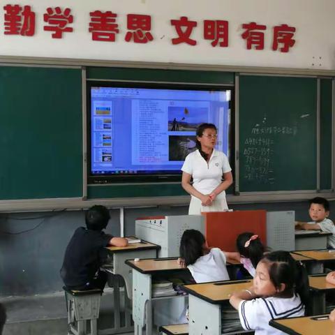 贾汪区耿集王集小学开展了——《致麦收：穷人家的孩子，要活成一棵麦子》特别活动