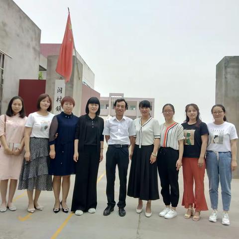 同享阅读之乐  缔结友谊之花 ——记人和小学·白庙小学 图书捐赠活动