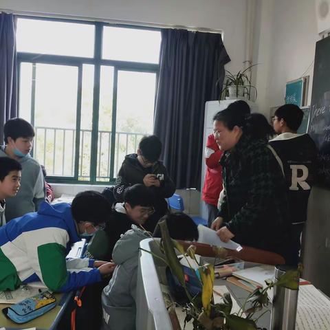 一双手撑起一片天