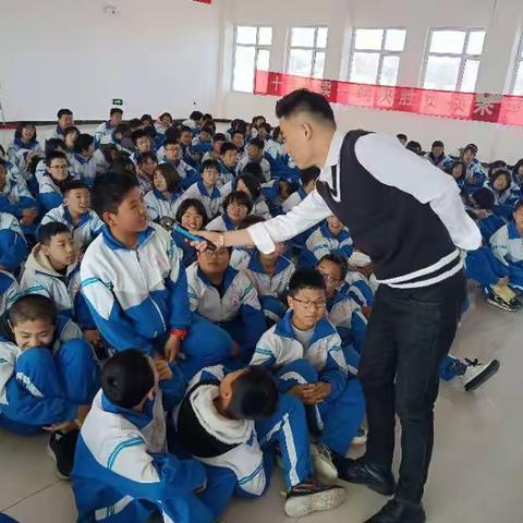 科普进校园，一起向未来