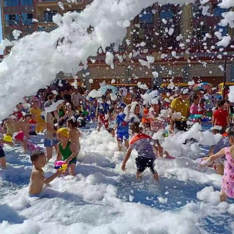 “泡沫之夏·童心飞扬”大型亲子戏水活动重磅来袭！
