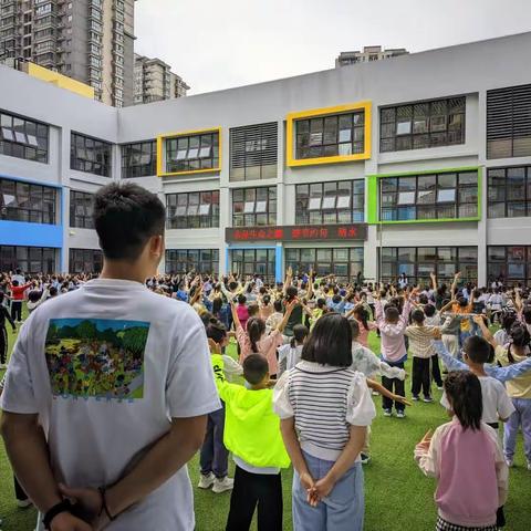 经开六小 第1周实习日记