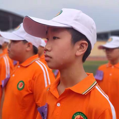 桂林市第十二中学军训第二天——212班