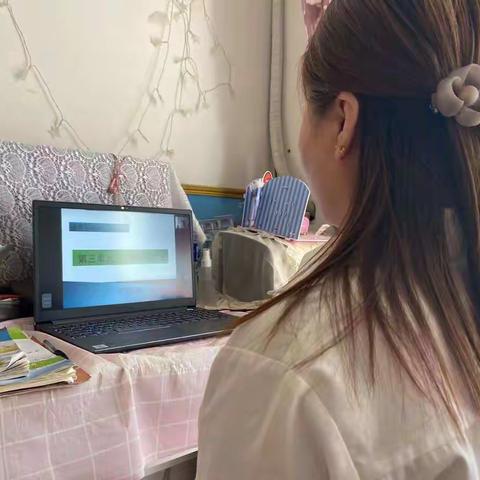 在教研中收获，在研讨中成长--科左后旗七年级道德与法治学科教师集体备课活动