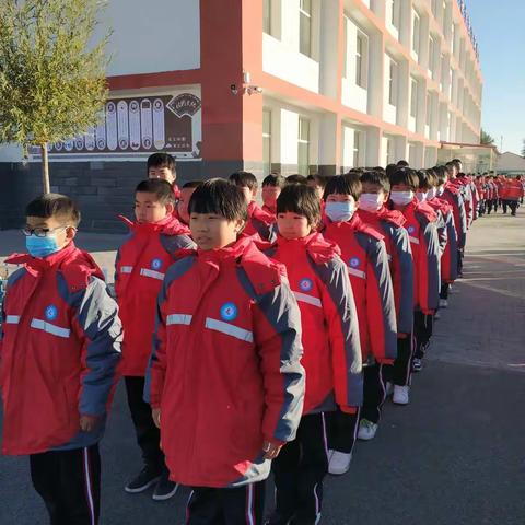 感受秋之美 快乐青沟行--辽河中学七年三班社会实践