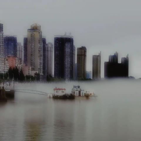 雾锁鸭绿江