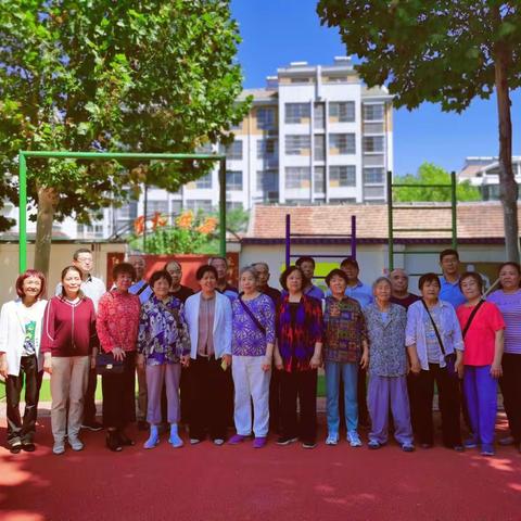 丹心育桃李 杏坛永芳华——潍城区仓南路学校退休老教师座谈会纪实