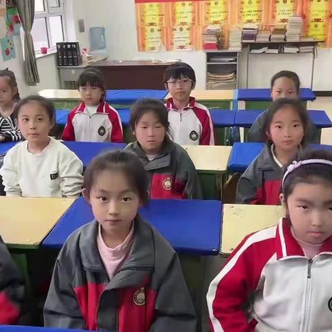 泰华小学部《小小的花园》——手势舞3.3班