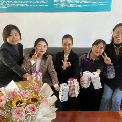 山西唐尧律师事务所祝全体女同胞们节日快乐！