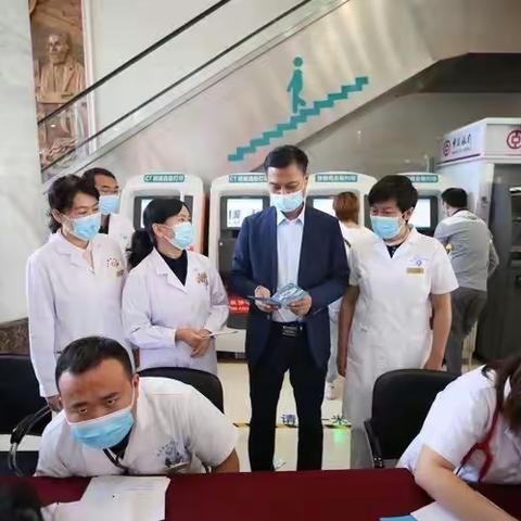 创建健康城市，共享美好生活——通化市中心医院开展大型义诊咨询宣教活动