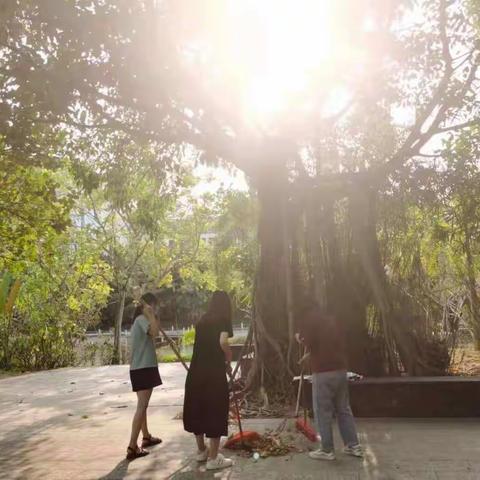 于勤中汲力 扬劳动之美