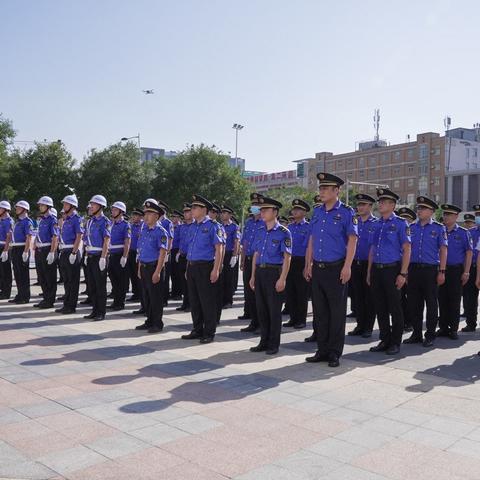 誓师全运盛会·深化城市管理——未央区举行城市精细化管理图册暨执法车发放仪式