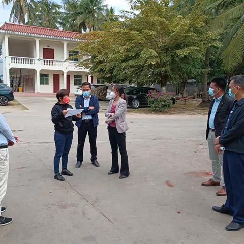 区委副书记傅爱红深入安罗村督导动员80岁以上老人接种新冠疫苗工作