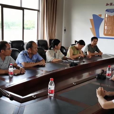 安罗村持续开展新冠疫苗接种暨再部署会议工作简报