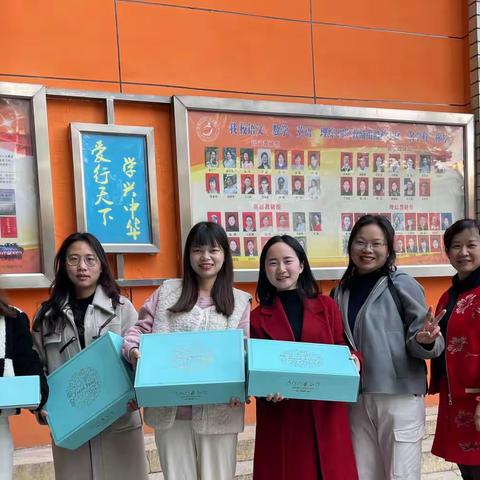 春暖花开季，爱满三.八节