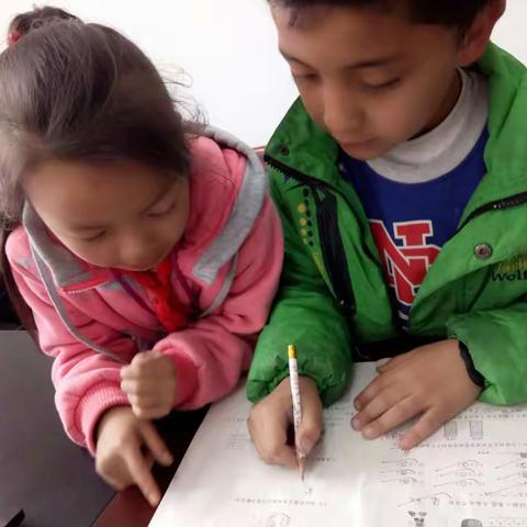 愿阳光伴你左右~