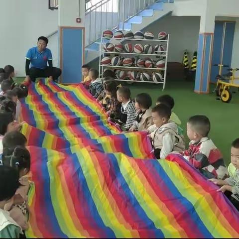 馨乐幼儿园小一班快乐的时光