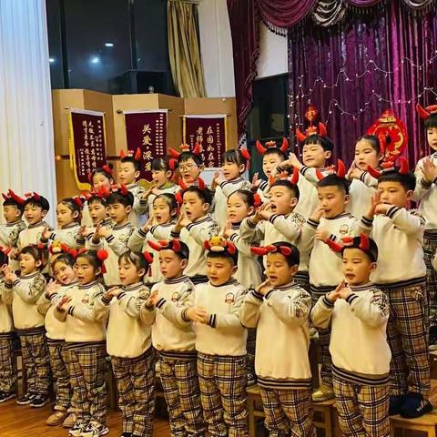 “收获快乐、见证成长”布朗风幼稚园幼一班成果汇报