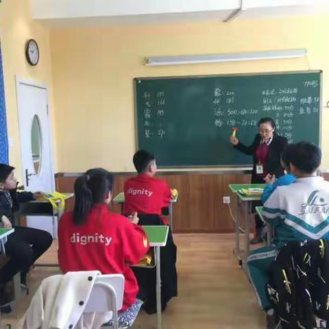 金八力托管积分兑换开始啦！！看看学员们都得到了什么礼物呢？又是以什么方式进行的呢？快来围观吧！！