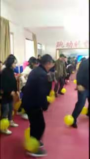 沙坪镇中心小学庆“三八”妇女节活动