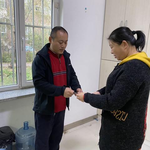 金沙湾社区开展垃圾分类宣传活动