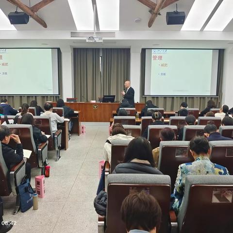 浙大问道求是，一路追光成长！