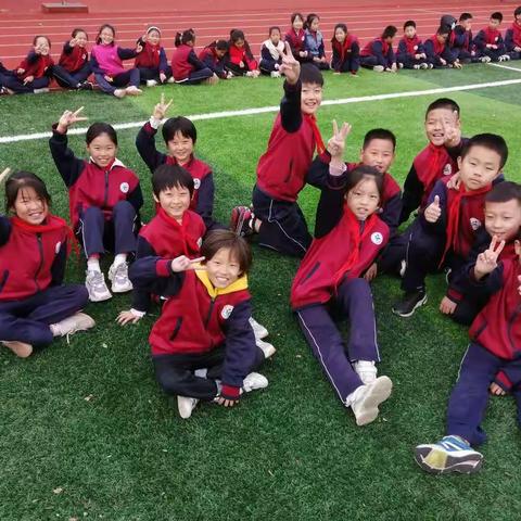 康成小学四年级三班精彩⚽⚽比赛😃