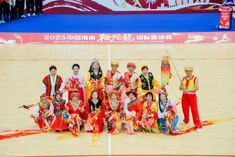 益束光宜昌三峡满江红龙狮队闪耀海南国际赛场荣获双奖(图30) 益束光宜昌三峡满江红龙狮队闪耀海南国际赛场荣获双奖(图30)