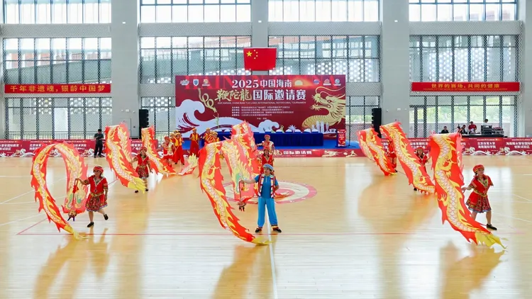 益束光宜昌三峡满江红龙狮队闪耀海南国际赛场荣获双奖(图13) 益束光宜昌三峡满江红龙狮队闪耀海南国际赛场荣获双奖(图13)