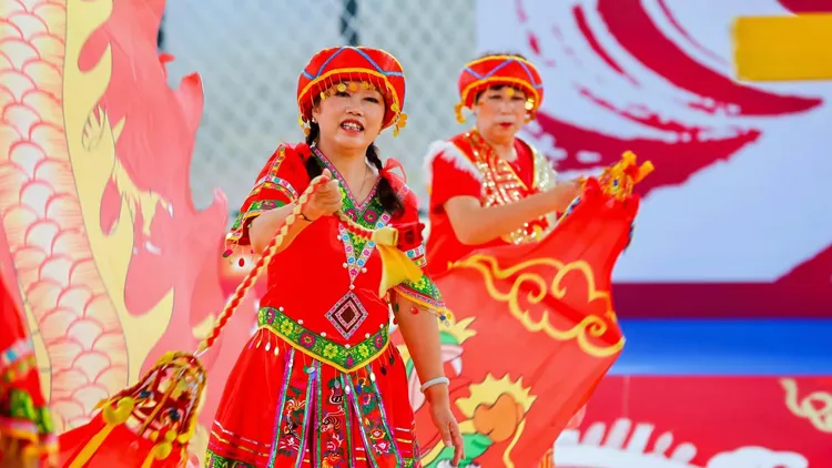 益束光宜昌三峡满江红龙狮队闪耀海南国际赛场荣获双奖(图18) 益束光宜昌三峡满江红龙狮队闪耀海南国际赛场荣获双奖(图18)