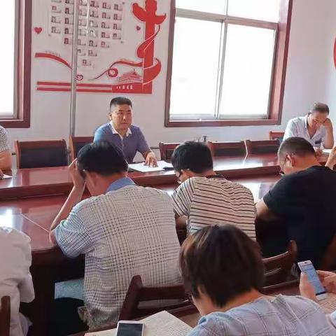 坦埠中心卫生院传达学习卫健系统党建工作推进会讲话精神