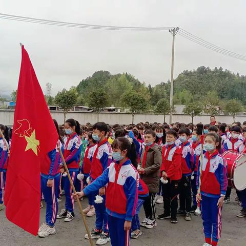 盛家坝乡大集小学 开展清明祭扫活动