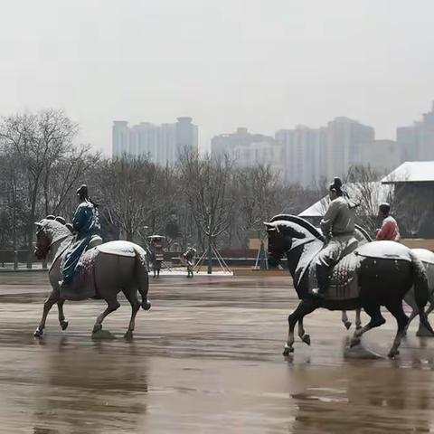 雪中小雁塔