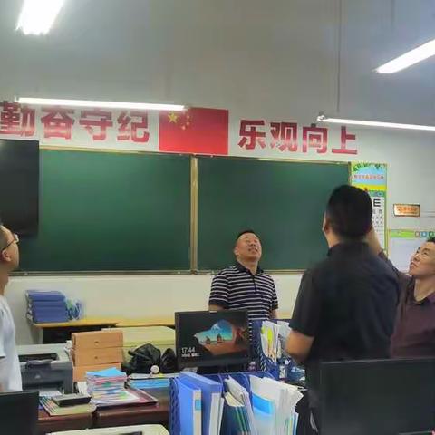 携手解难，情满乡村