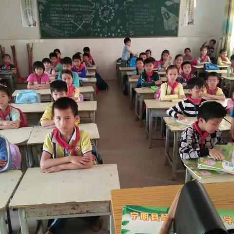 丰富多彩的课间活动