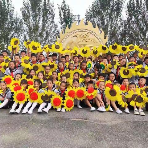 六年二班，我们毕业了！