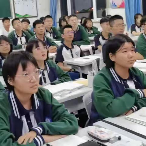 向梦前行 不负韶华 砥砺前行 不忘初心━迁安市第一中学高二（25）班线上教学