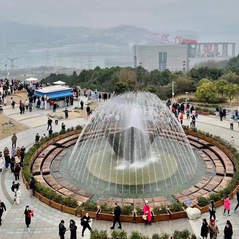 2023年春节行之三《三峡大坝》
