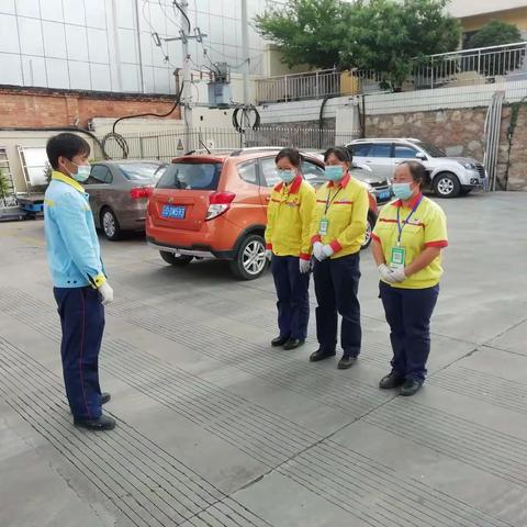 响台加油站开展火灾应急预案的演练