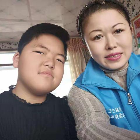 情牵（留守困境）爱暖童心—关爱留守儿童走访活动