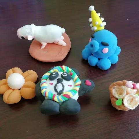 平安屯小学三年级一班精彩假期