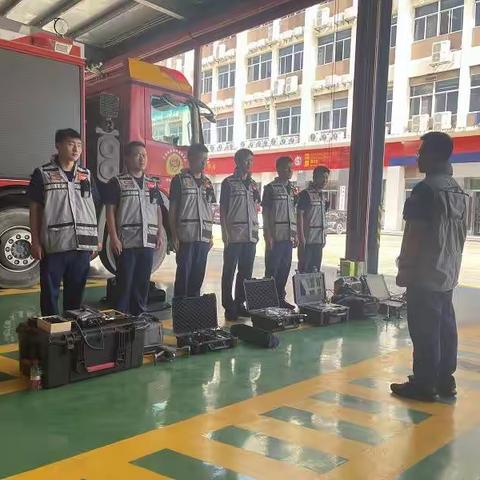 强通信、促保障、谋打赢---深汕消防救援大队开展应急通信技术培训