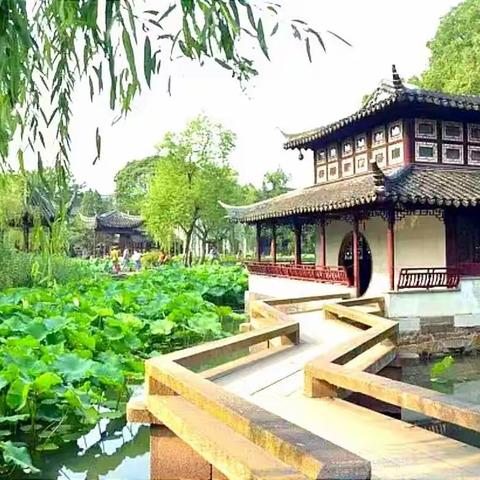 从"一无所有"到"一无所有″:韩子奇